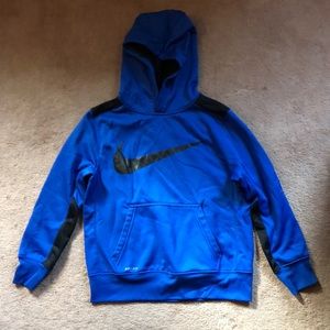 Nike boys sweatshirt